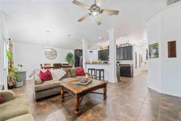 $274,999 | 3909 Los Arroyos Drive, Corpus Christi, TX 78414