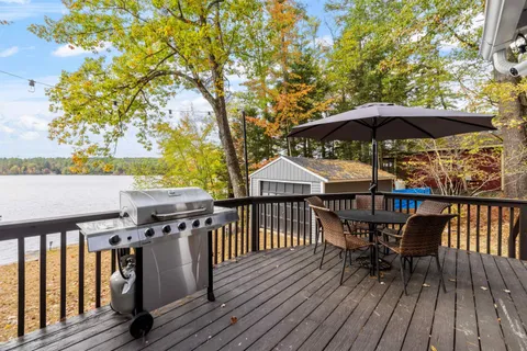 $1,150,000 | 97-104 Burton Road, Moultonborough, NH 03254