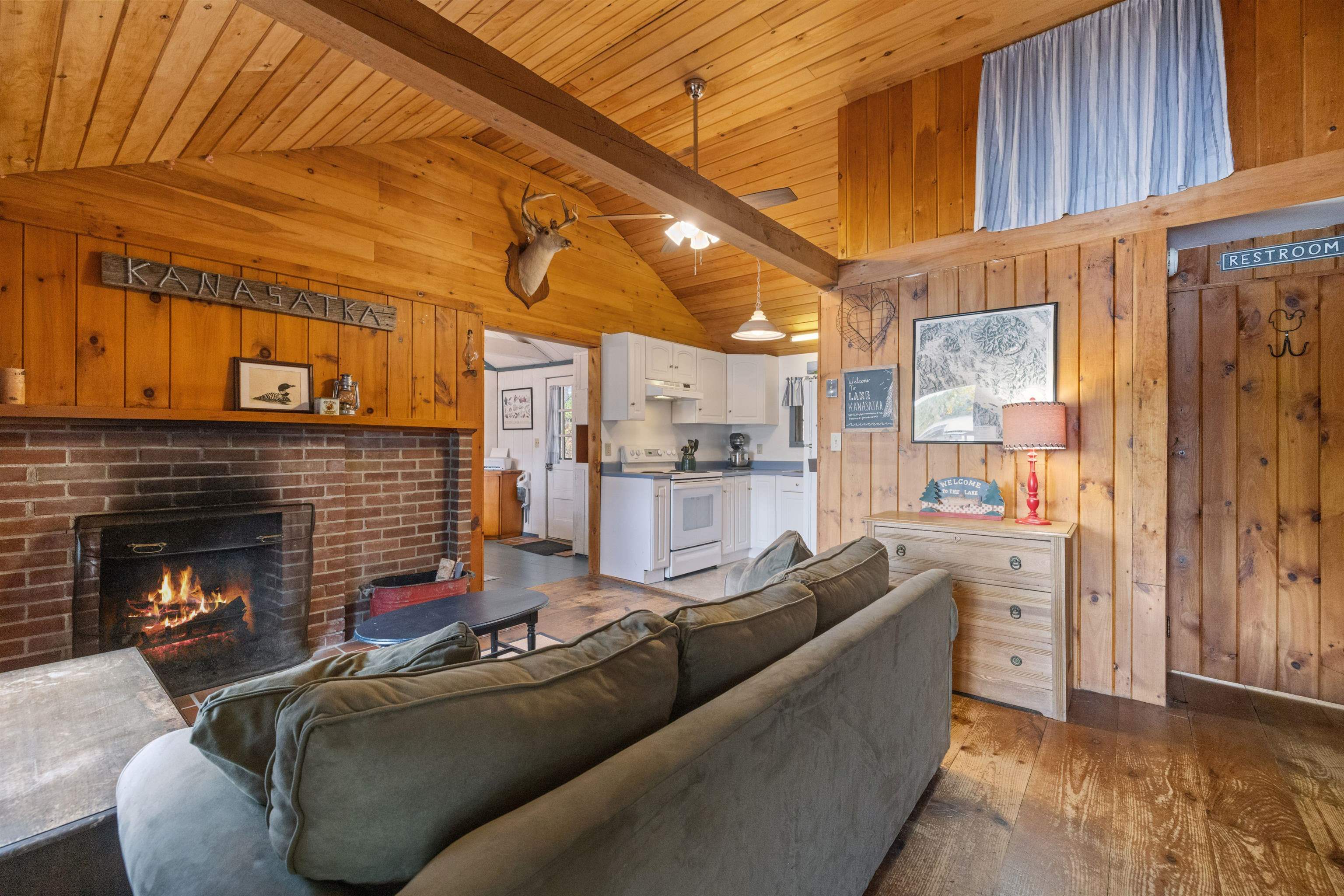 97-104 Burton Road Moultonborough, NH 03254 - Photo 3 of 54