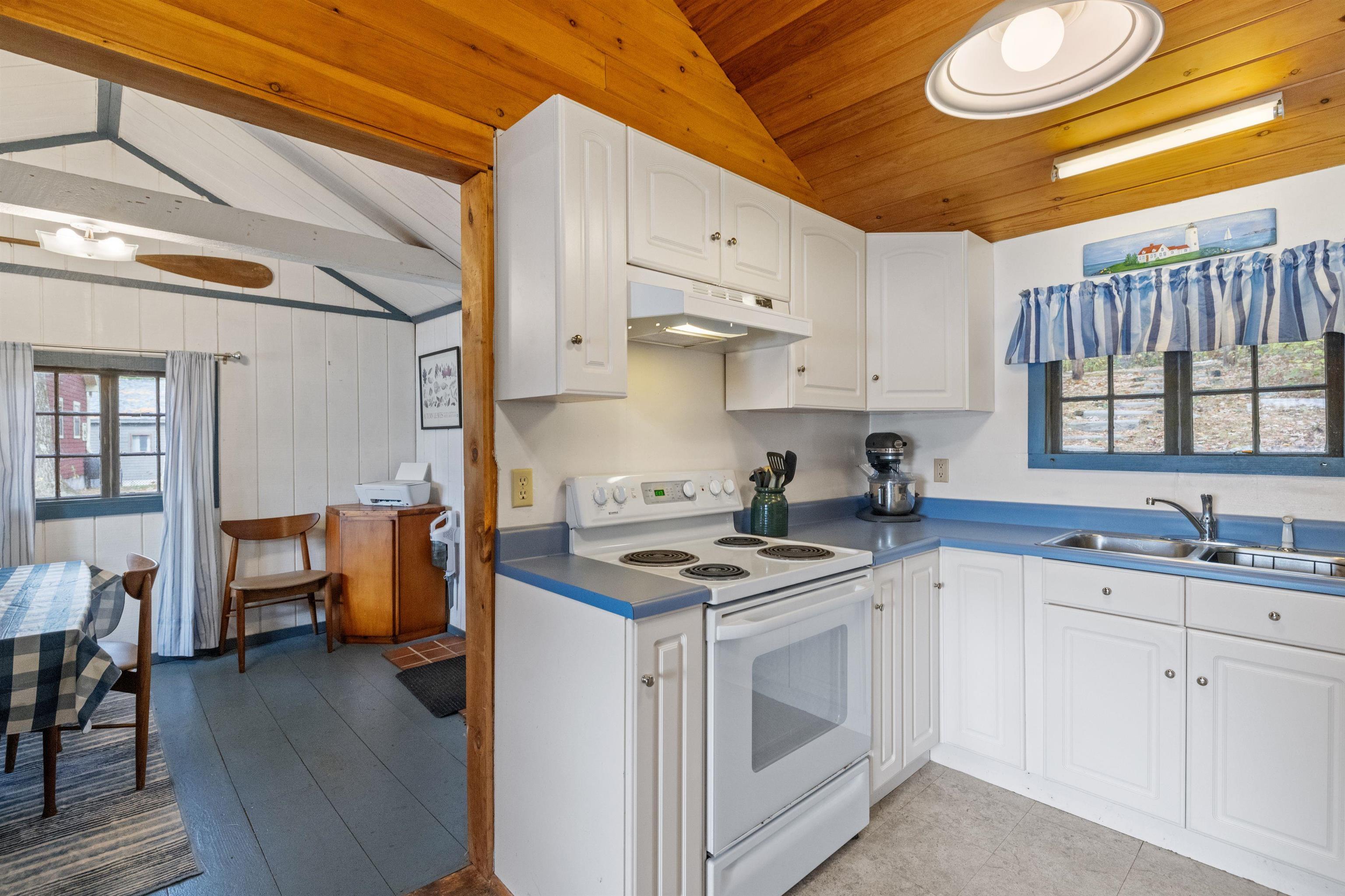 97-104 Burton Road Moultonborough, NH 03254 - Photo 40 of 54