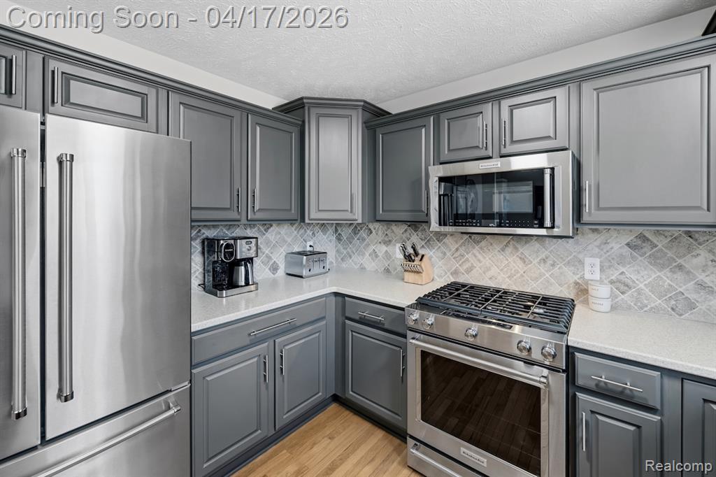 385 Tortoise Drive Howell, MI 48843 - Photo 9 of 42 Gallery Image 9
