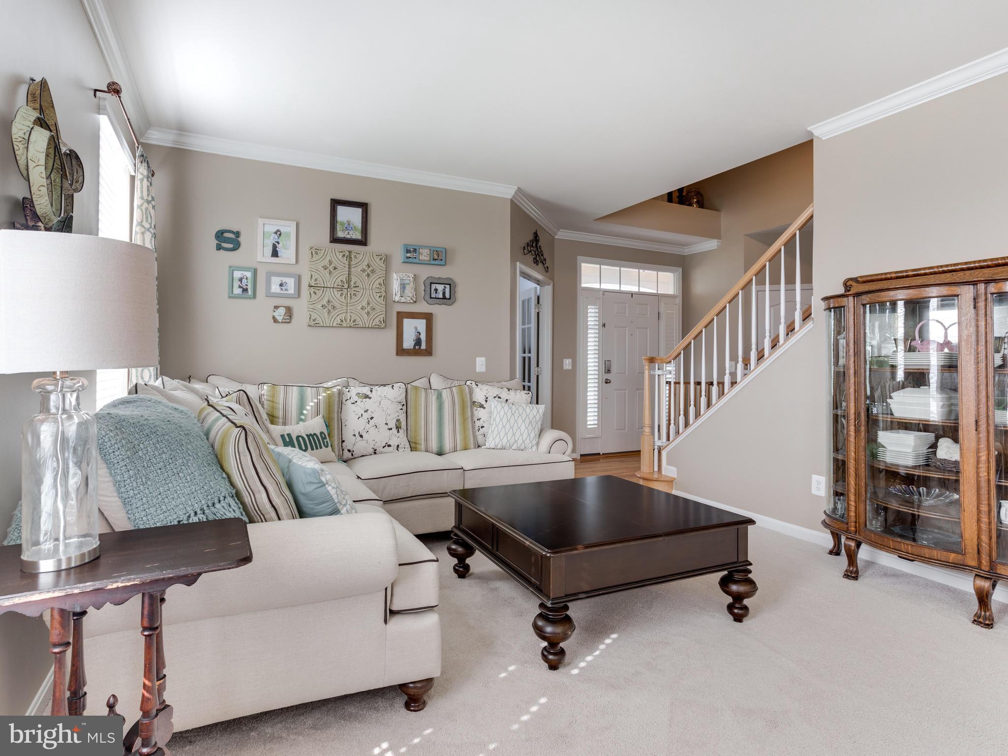 43146 Rocks Way Leesburg, VA 20176 - Photo 11 of 30 Formal Living Room with Decorator Paint