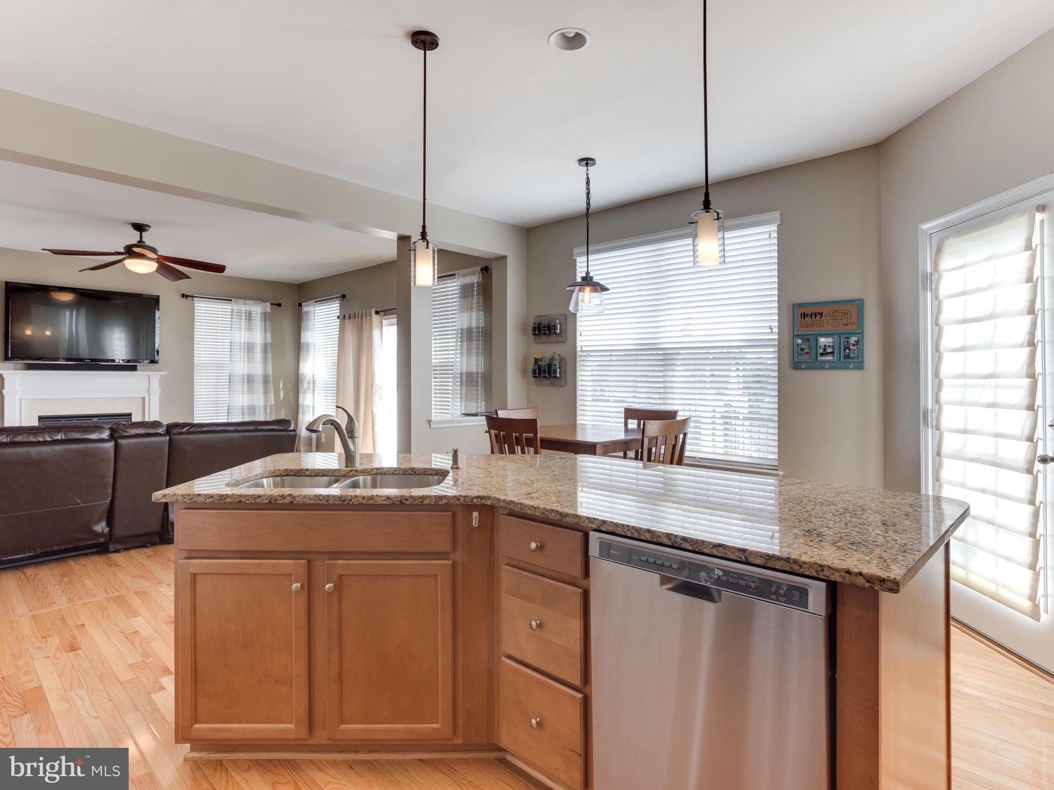 43146 Rocks Way Leesburg, VA 20176 - Photo 30 of 30 Open floor plan, Gourmet Kitchen