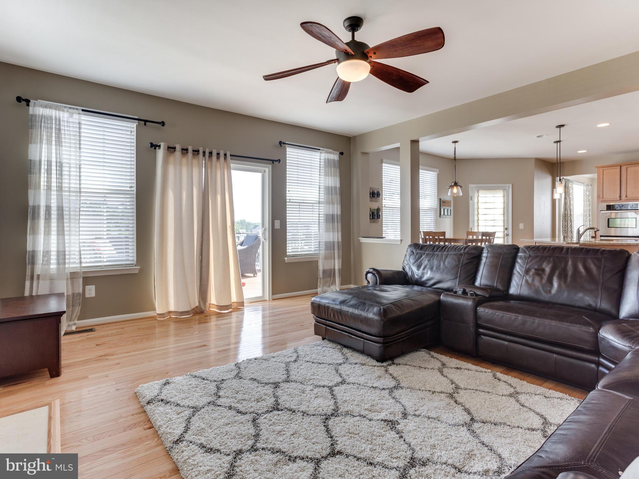 43146 Rocks Way Leesburg, VA 20176 - Photo 17 of 30 Extended Hardwoods, Gas Fireplace, Ceiling Fan