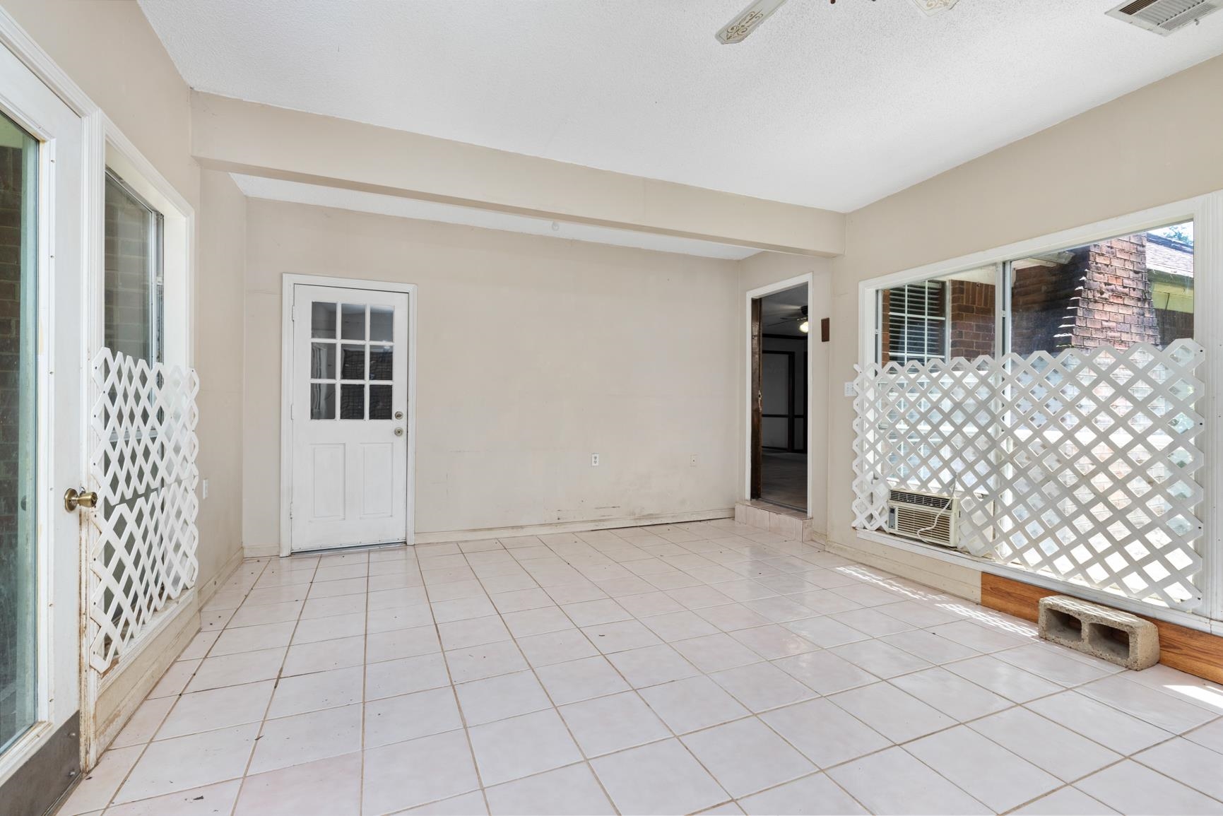 5015 Eagles Nest Lane Bartlett, TN 38002 - Photo 37 of 39 Spare room featuring light tile patterned flooring and ceiling fan
