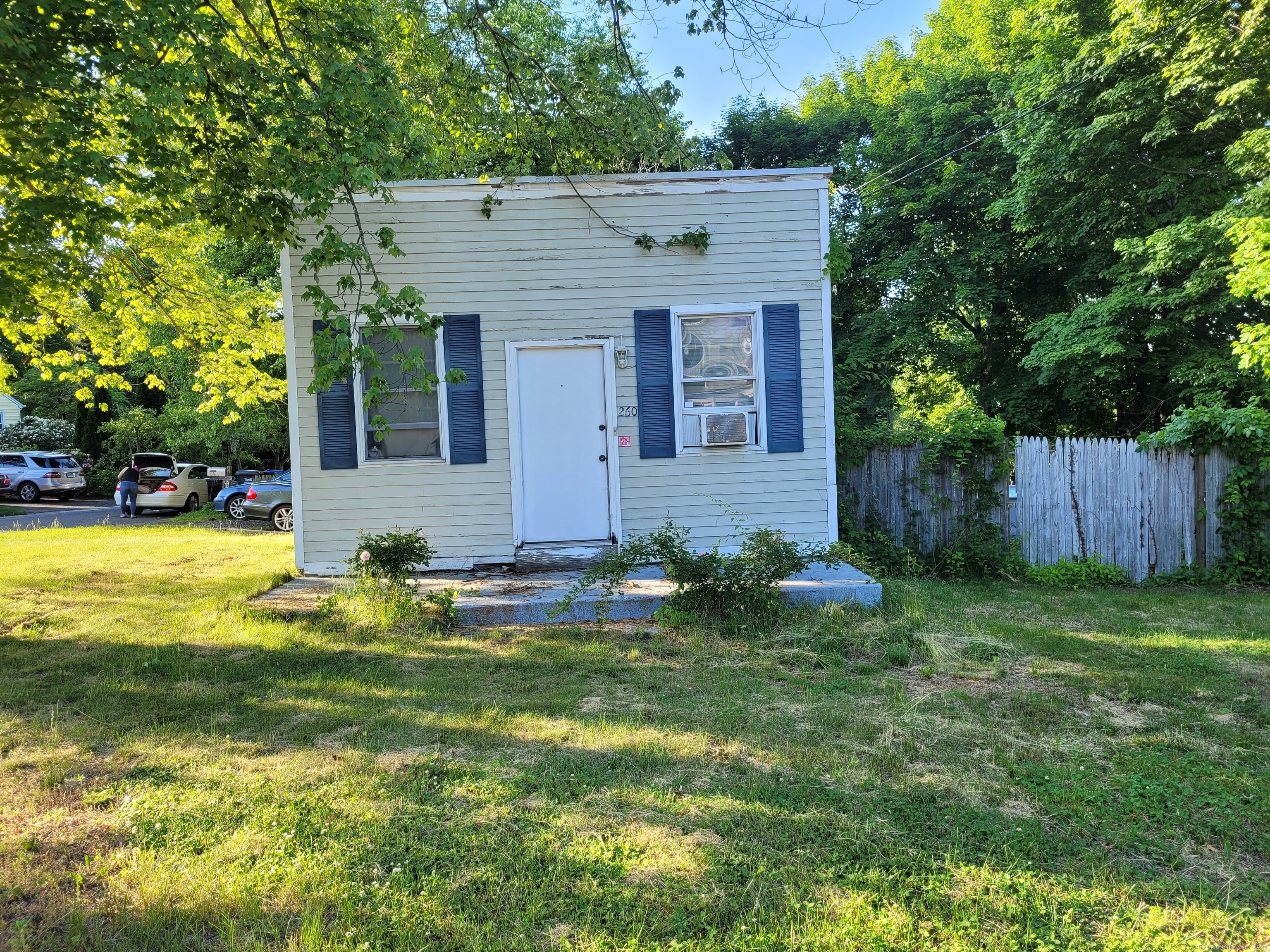 260 Old Town Road Trumbull, CT 06611 - Photo 1 of 1