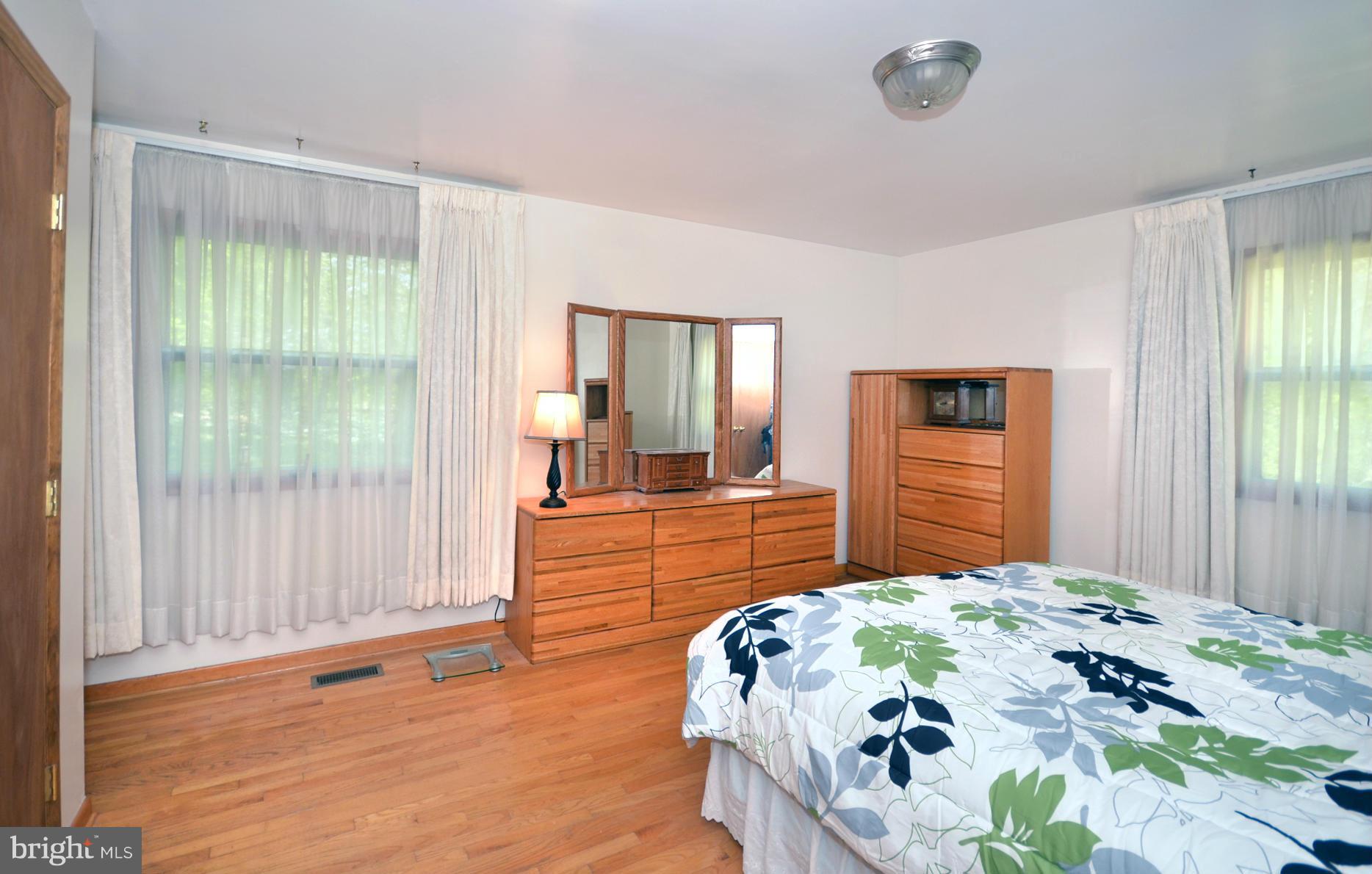 13530 Fork Road Baldwin, MD 21013 - Photo 17 of 30 Bedroom (Master)