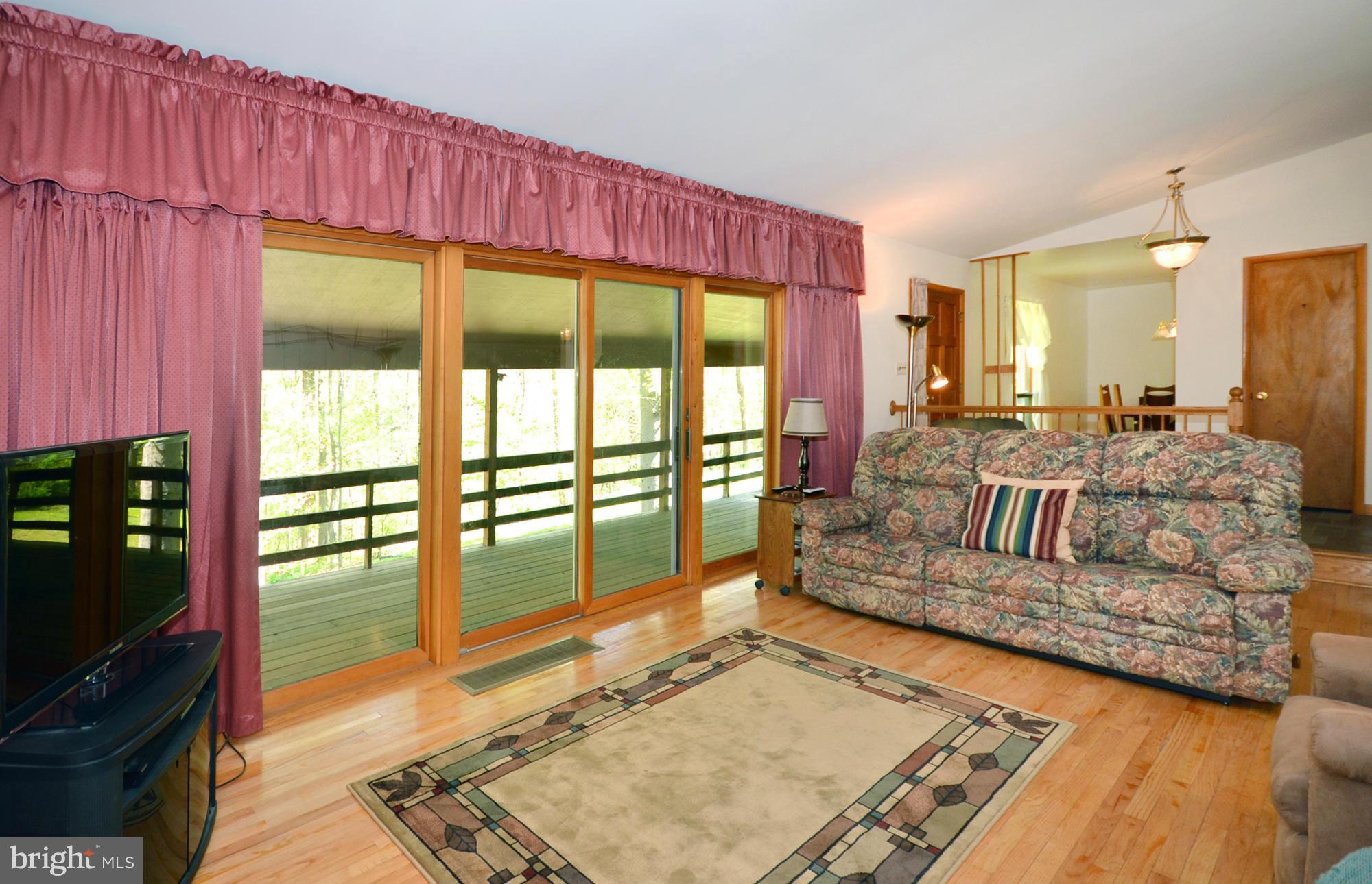 13530 Fork Road Baldwin, MD 21013 - Photo 19 of 30 Family Room