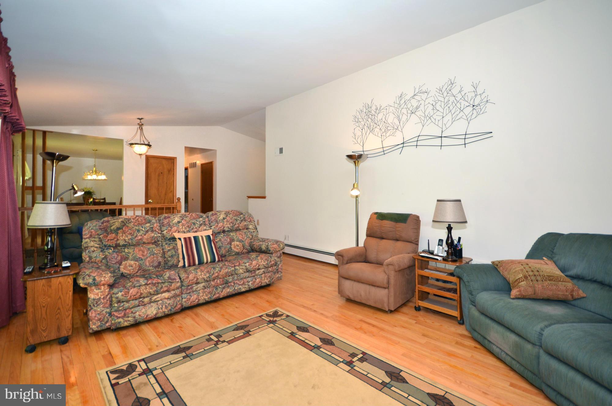 13530 Fork Road Baldwin, MD 21013 - Photo 20 of 30 Family Room