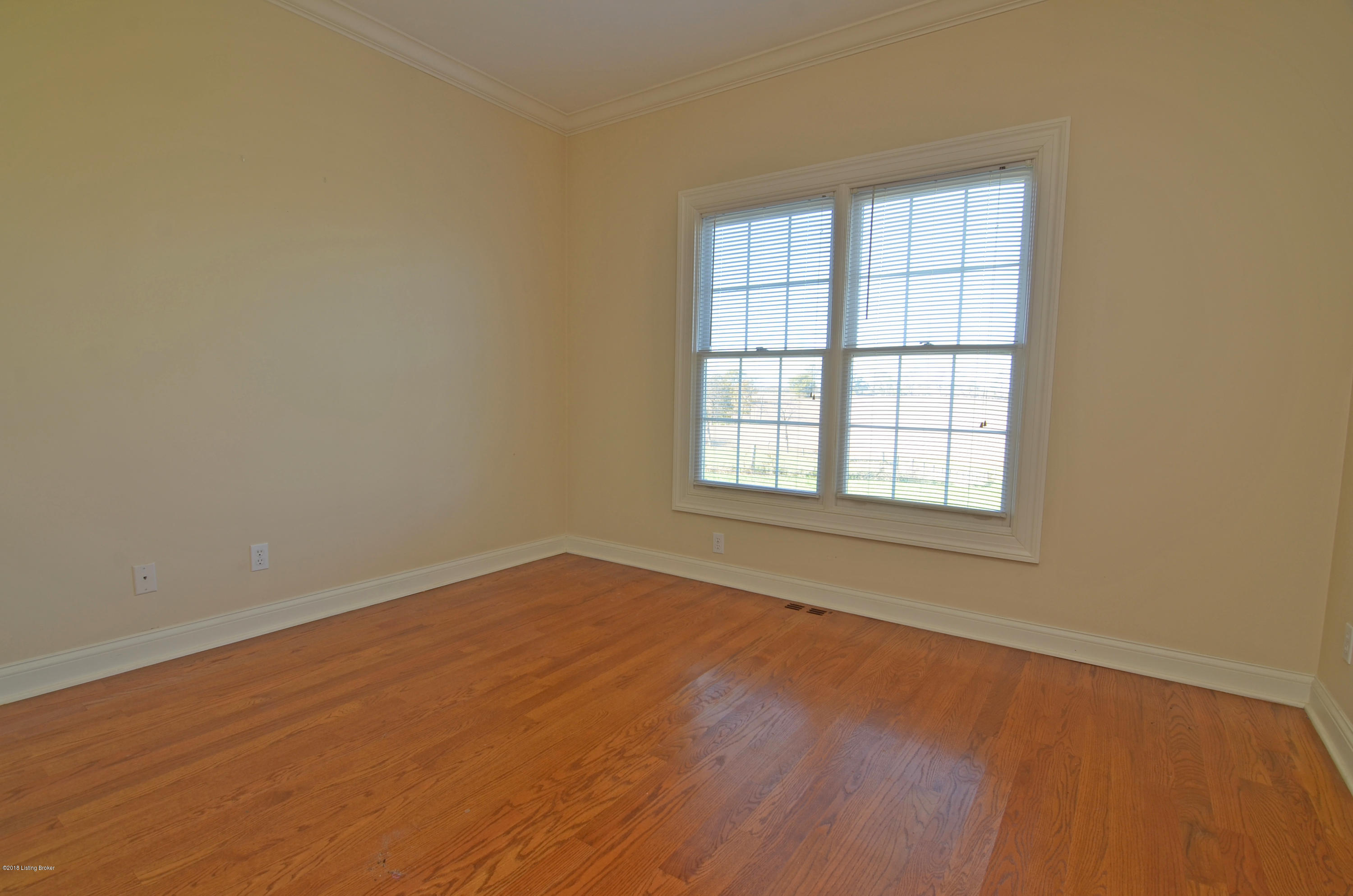 9430 Bloomfield Road Bloomfield, KY 40008 - Photo 17 of 63 1st Floor Master
