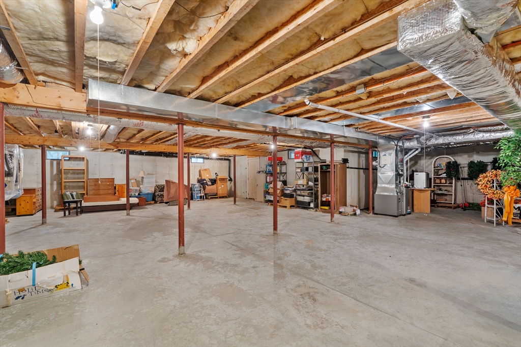 10 Golden Circle Southampton, MA 01073 - Photo 22 of 33