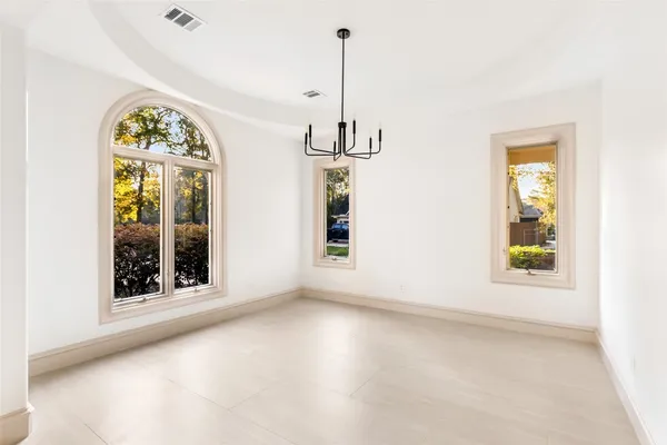 $799,000 | 1207 Vista Del Lago Drive, Huffman, TX 77336