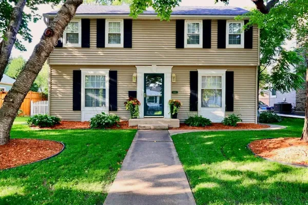 $675,000 | 1857 Ford Parkway, St. Paul, MN 55116