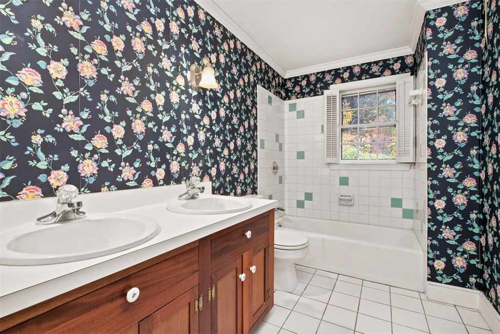 42 Meadow Brook Road Norwell, MA 02061 - Photo 16 of 26 Gallery Image 16
