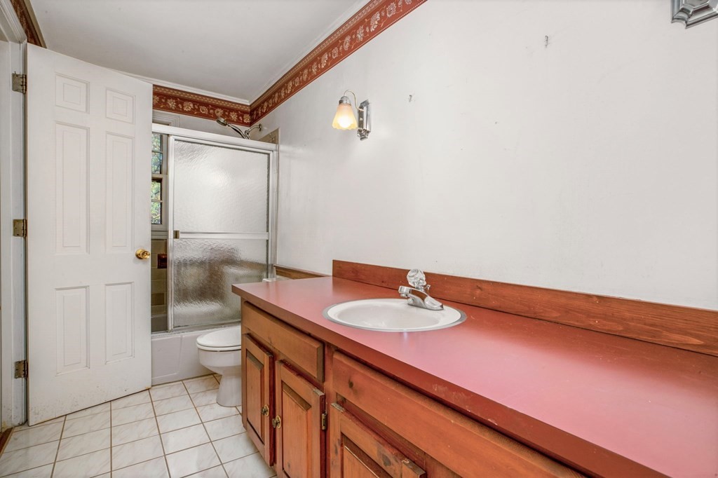 42 Meadow Brook Road Norwell, MA 02061 - Photo 10 of 26 Gallery Image 10