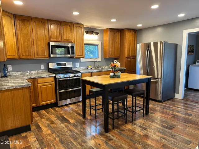 $209,900 | 6 Wayne Avenue, Ticonderoga, NY 12883