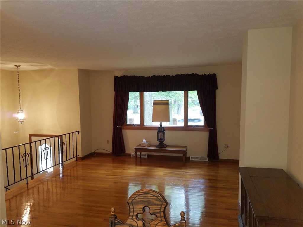 3024 Rockefeller Road Wickliffe, OH 44092 - Photo 8 of 31 Gallery Image 8