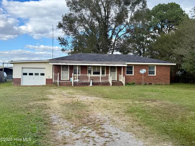 $149,900 | 1094 Highway 64 Alternate, Bethel, NC 27812