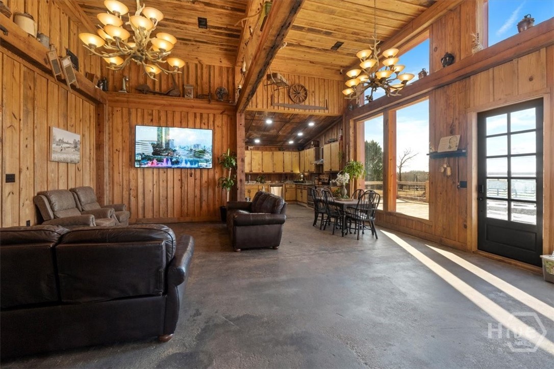 284 Snow Farm Road Hull, GA 30646 - Photo 7 of 64 Gallery Image 7