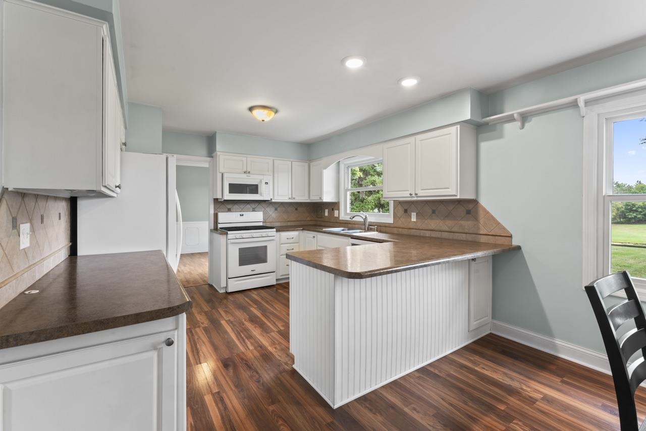 5284 Territorial Road Grand Blanc, MI 48439 - Photo 18 of 48 50156564-0310df76-cec6-4fa5-89f3-f2760135af45.JPG