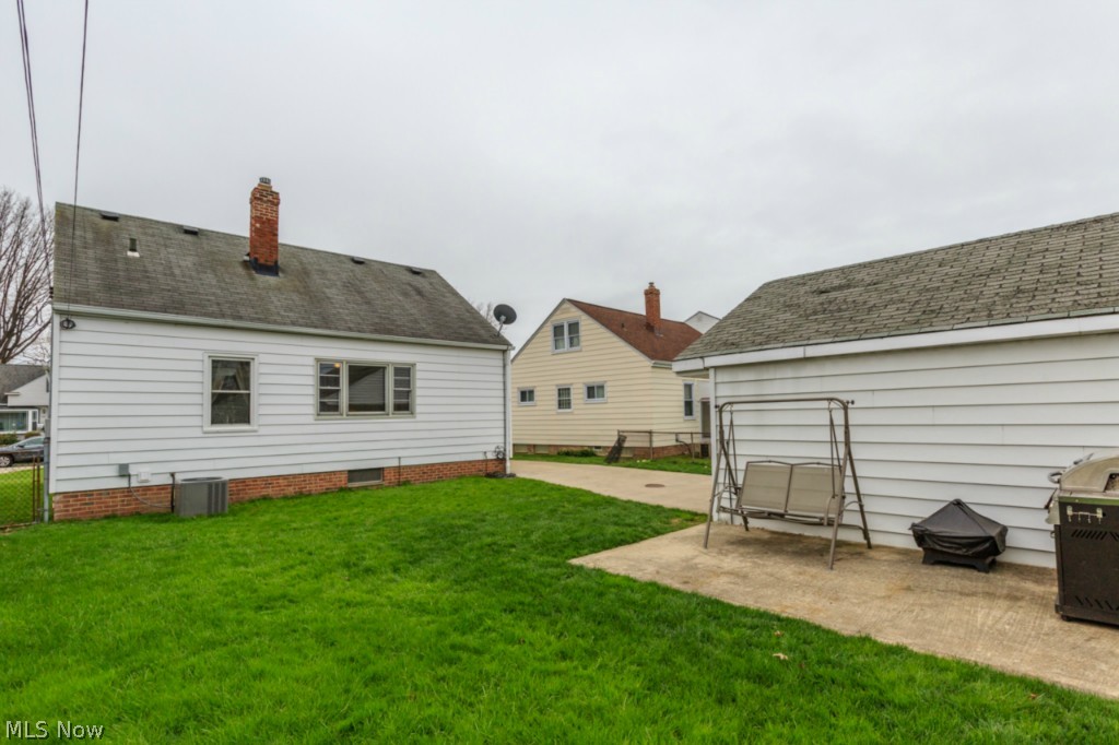 31929 Pendley Road Eastlake, OH 44095 - Photo 19 of 24
