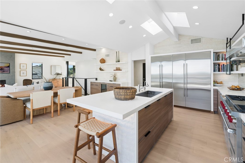 1021 Kings Road Newport Beach, CA 92663 - Photo 12 of 49 Gallery Image 12