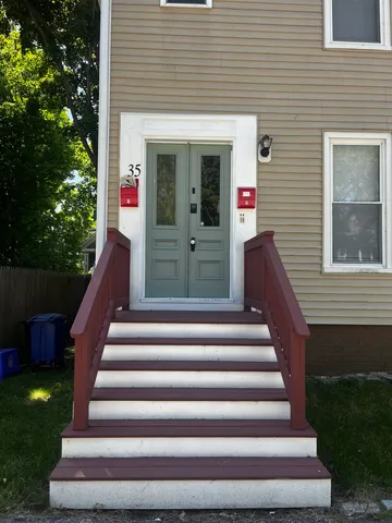 $1,800 | 35 Concord Street, Unit 2, Concord, NH 03301