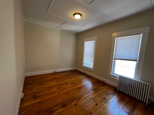 $1,800 | 35 Concord Street, Unit 2, Concord, NH 03301