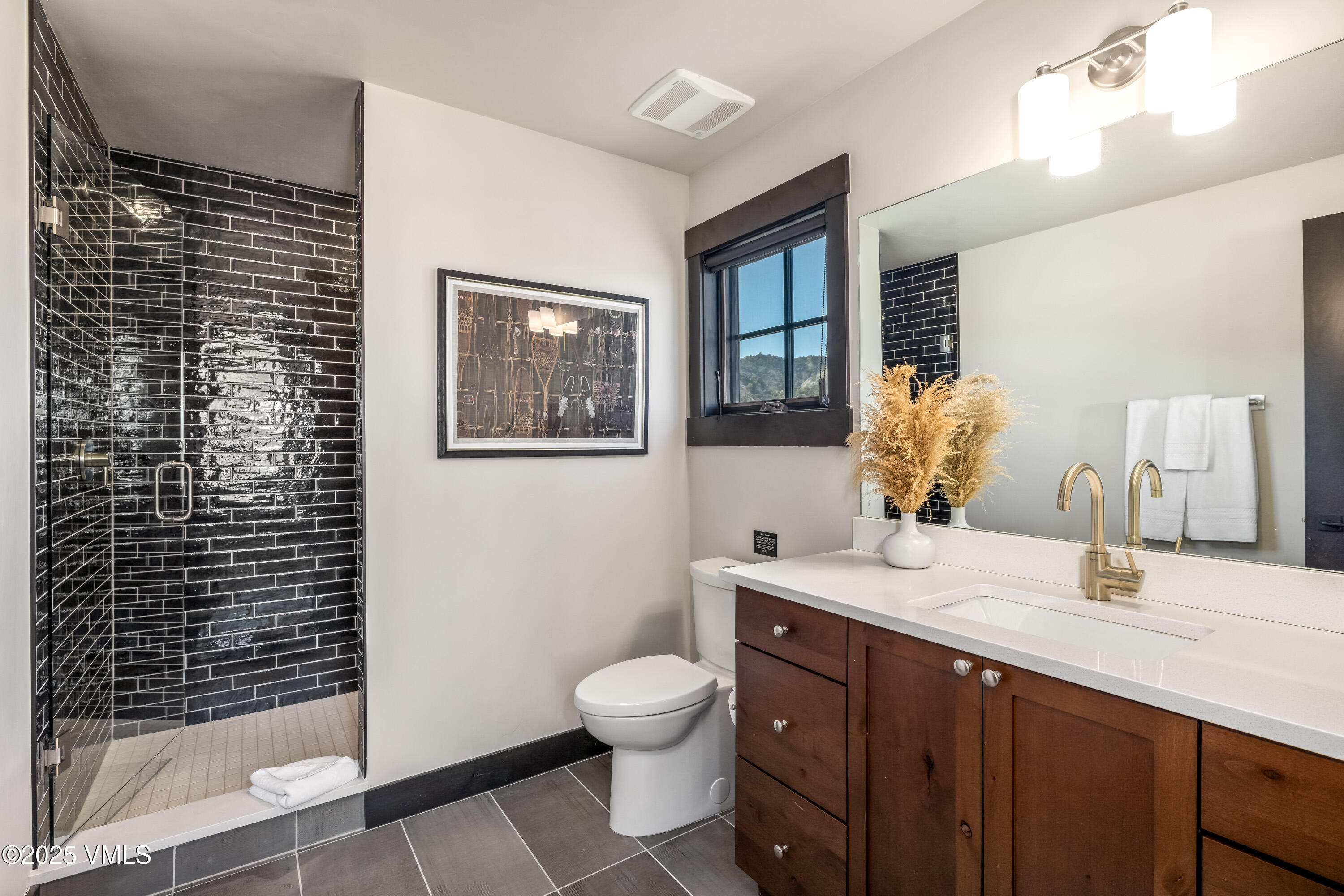 731 Hunters View Lane Eagle, CO 81631 - Photo 27 of 41 Bathroom 4 - 052A0968_1