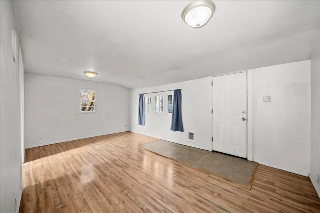 $194,000 | 1507 West Chelan Avenue, Spokane, WA 99205