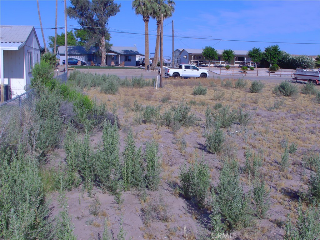 2326 Riviera Drive Blythe, CA 92225 - Photo 3 of 9