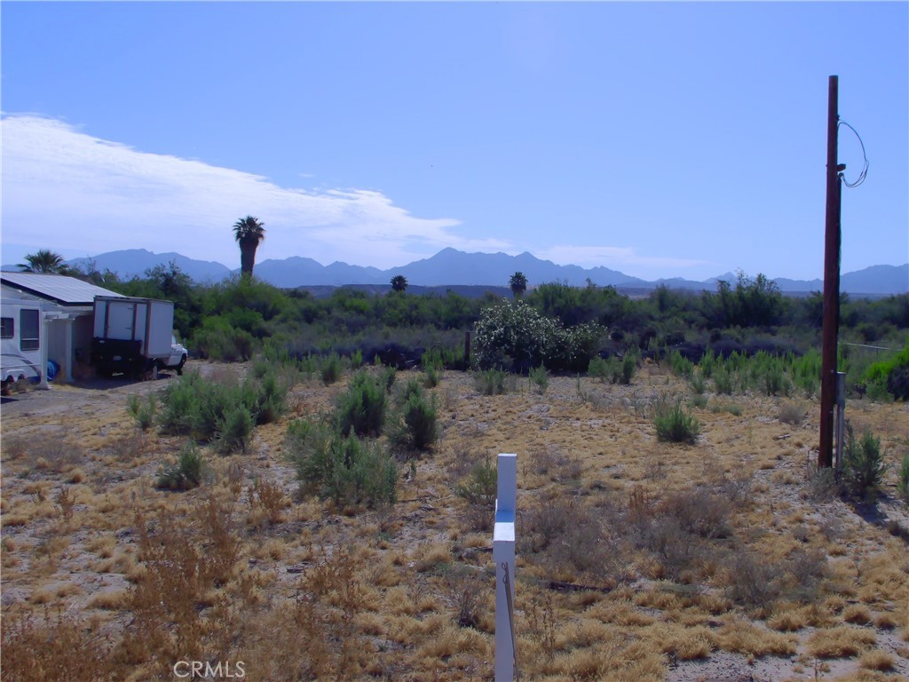 2326 Riviera Drive Blythe, CA 92225 - Photo 4 of 9