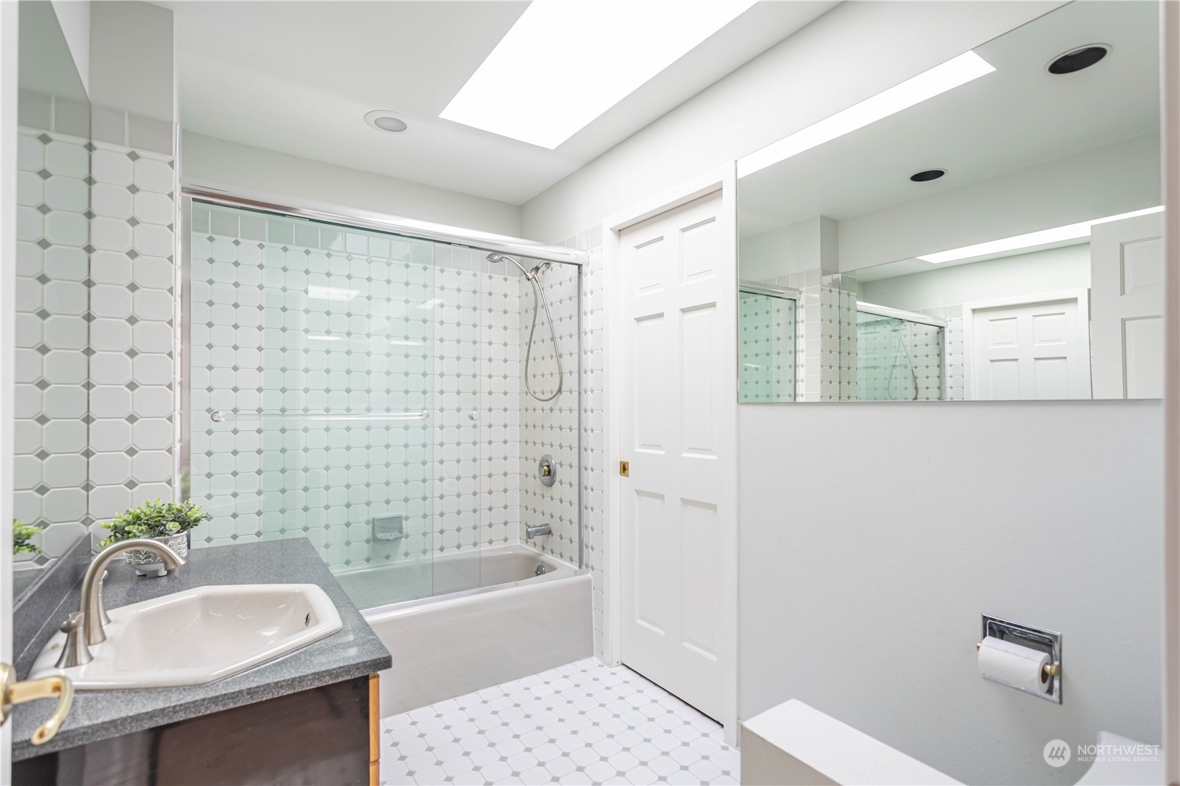 27 Knowles Heights Road Wenatchee, WA 98801 - Photo 23 of 40 Gallery Image 23