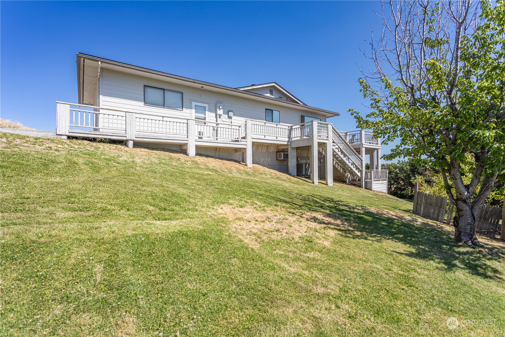 27 Knowles Heights Road Wenatchee, WA 98801 - Photo 37 of 40 Gallery Image 37