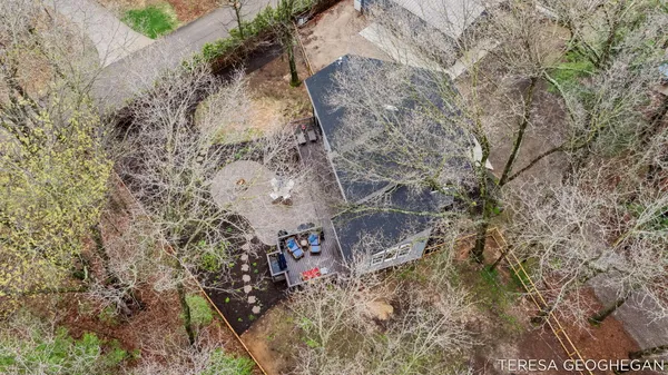 $800,000 | 3283 Lorrimar Lane, Saugatuck, MI 49453