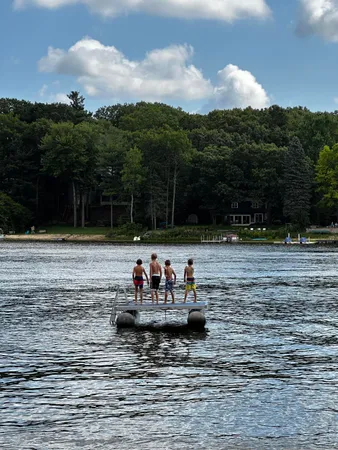 $800,000 | 3283 Lorrimar Lane, Saugatuck, MI 49453