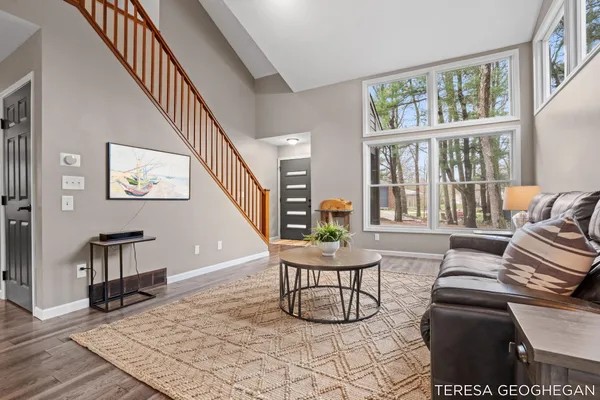 $800,000 | 3283 Lorrimar Lane, Saugatuck, MI 49453