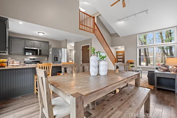 $800,000 | 3283 Lorrimar Lane, Saugatuck, MI 49453