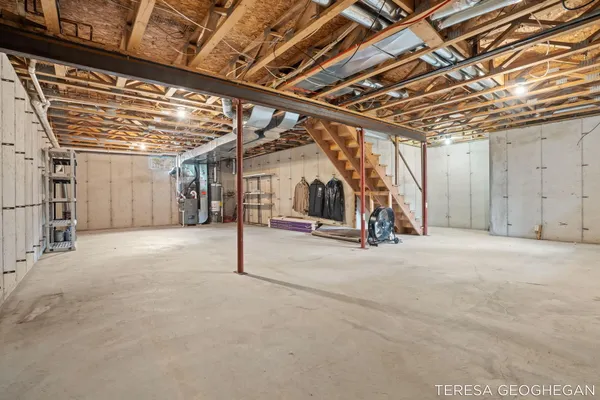 $800,000 | 3283 Lorrimar Lane, Saugatuck, MI 49453