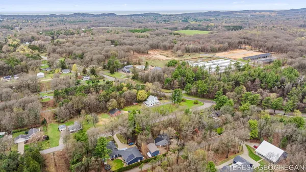 $800,000 | 3283 Lorrimar Lane, Saugatuck, MI 49453