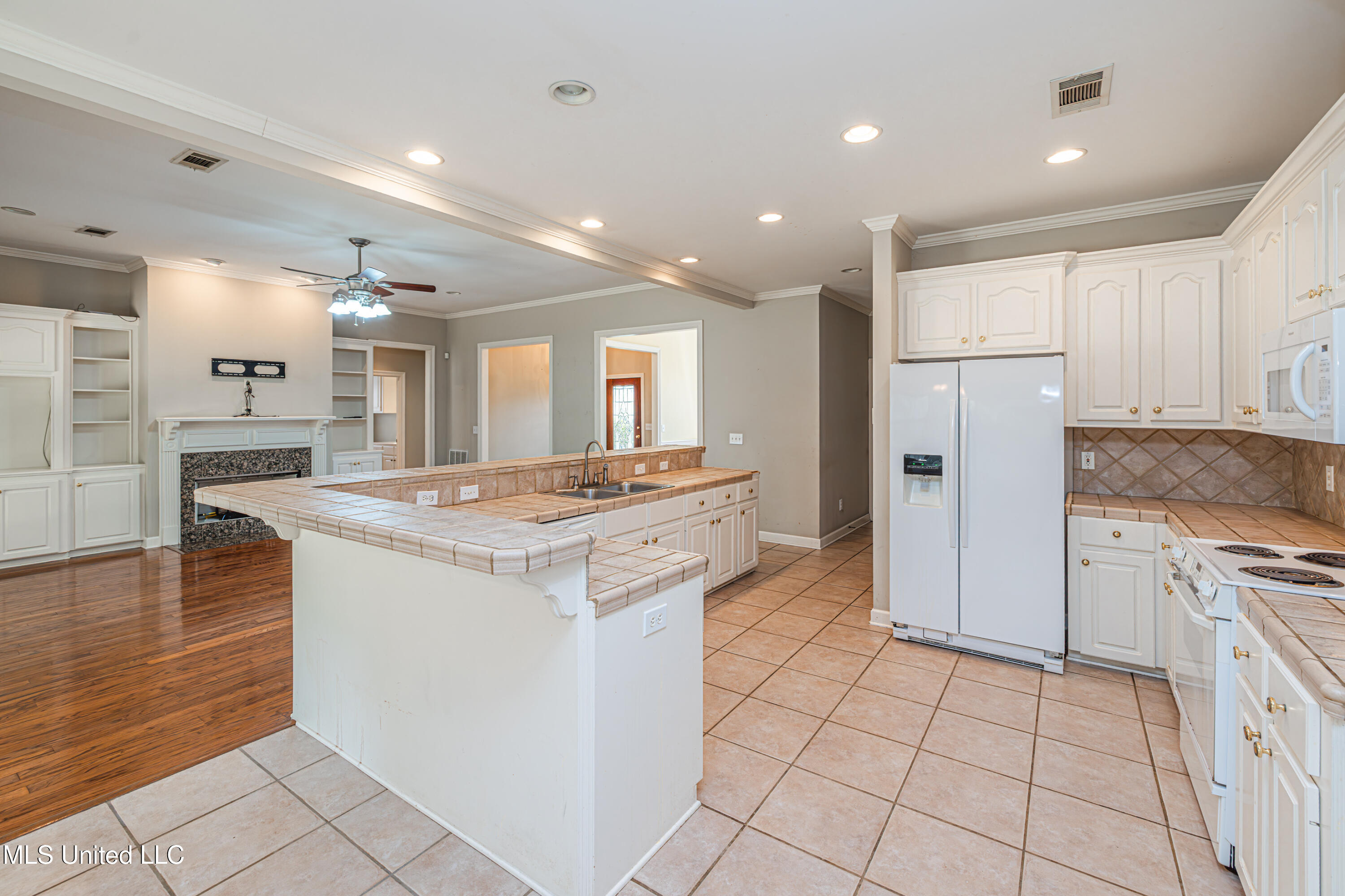 5984 Libby Lane Jackson, MS 39211 - Photo 8 of 35 1R4A2753