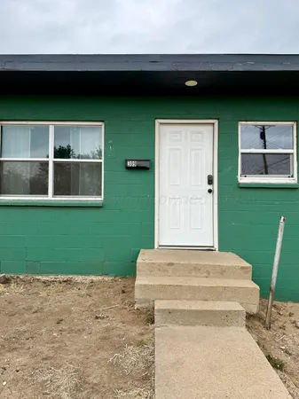 $1,300 | 309 East 8th Street, Borger, TX 79007