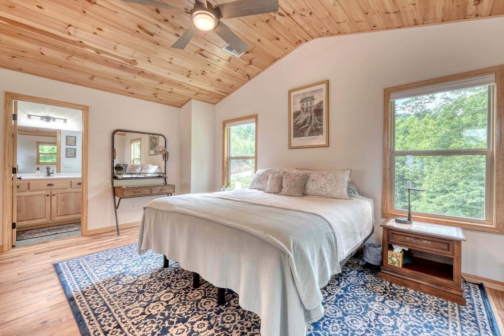 604 Point Overlook Trail Murphy, NC 28906 - Photo 22 of 58