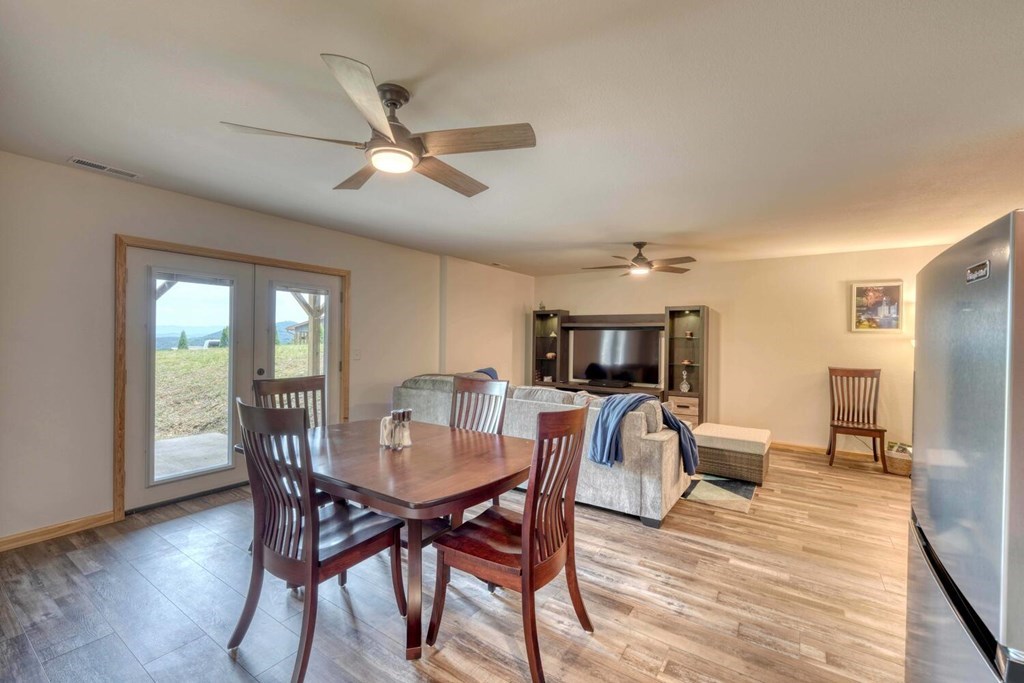 604 Point Overlook Trail Murphy, NC 28906 - Photo 24 of 58