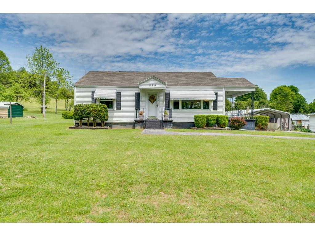 376 McQueen Street Butler, TN 37640 - Photo 1 of 30 Photo 1