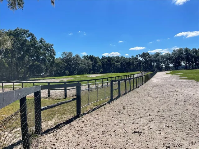 $499,950 | 2551 Northeast 107 Place, Chiefland, FL 32626