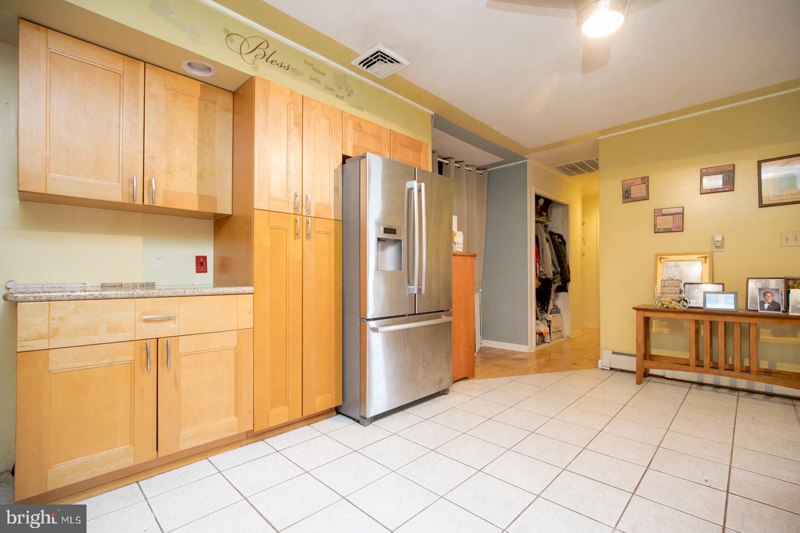 52 Incurve Road Levittown, PA 19057 - Photo 12 of 24 Gallery Image 12