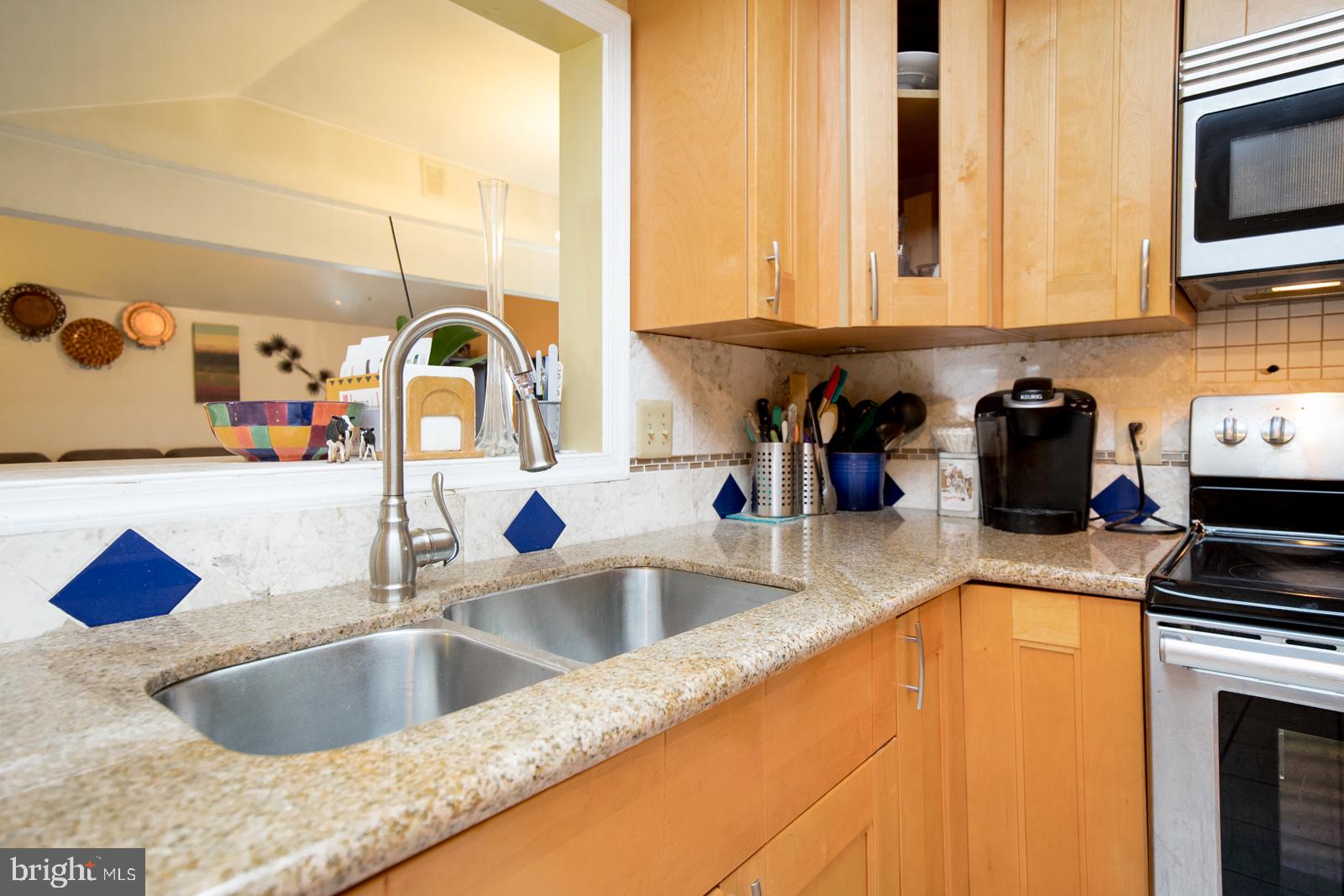52 Incurve Road Levittown, PA 19057 - Photo 14 of 24 Gallery Image 14
