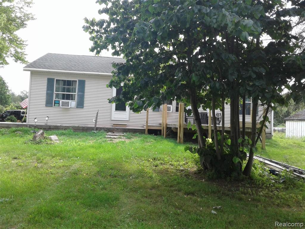 2002 Riley Road Caro, MI 48723 - Photo 14 of 17