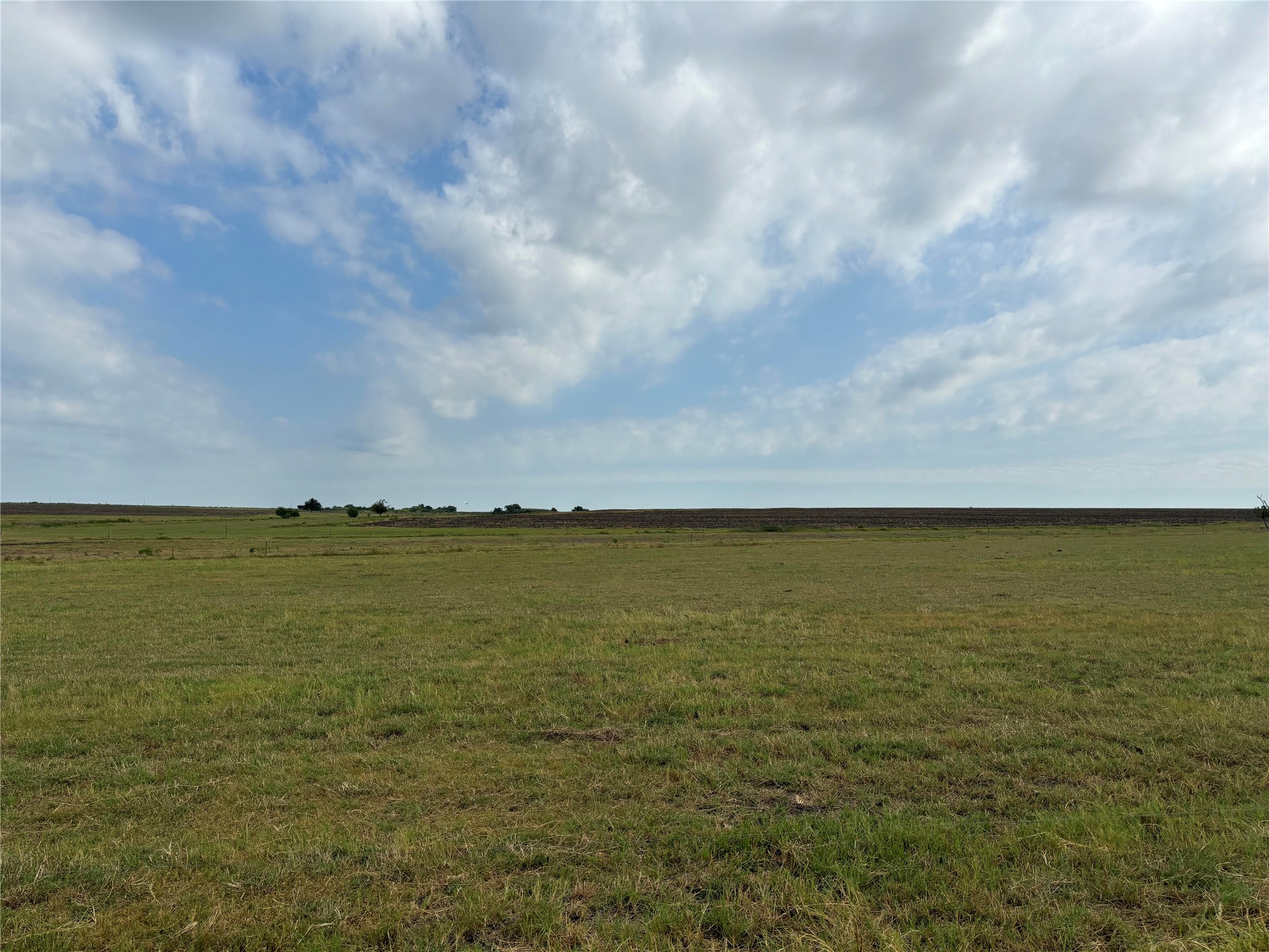 357 County Road 357 Granger, TX 76530 - Photo 15 of 19 Gallery Image 15